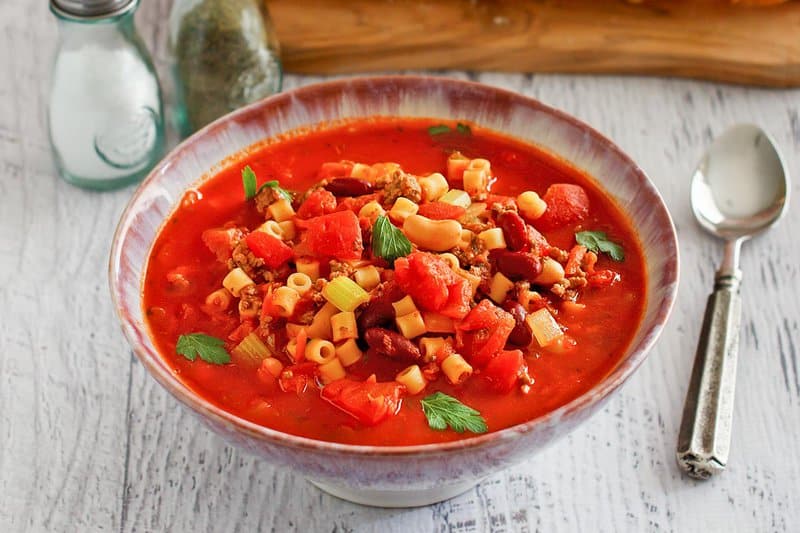 The BEST Hearty Pasta e Fagioli Soup: Olive Garden Style Recipe